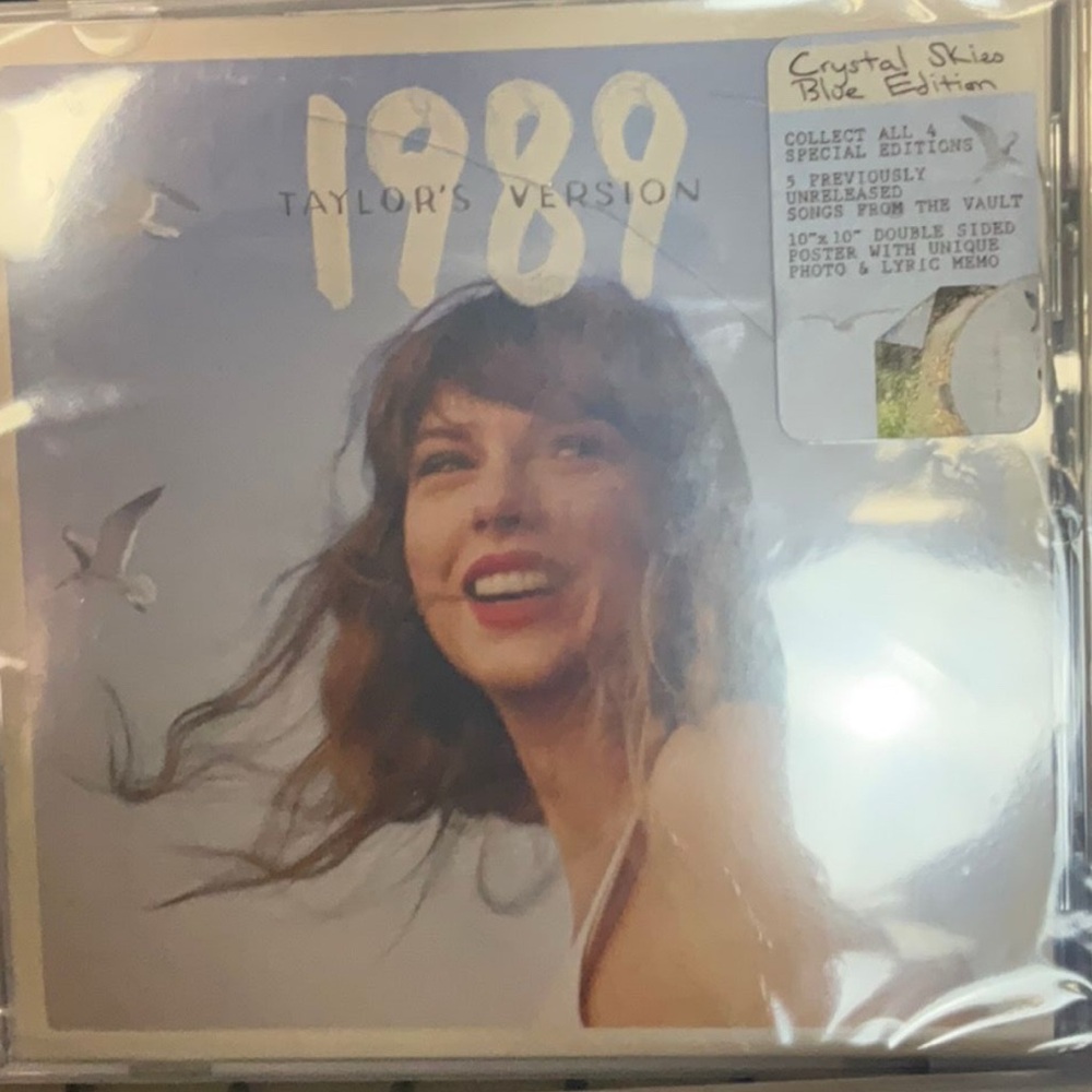 Taylor Swift 1989 Taylor's Version Crystal Skies Blue Edition CD S…